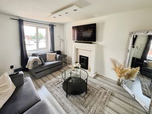 Lounge- click for photo gallery